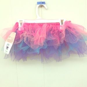 Danskin tutu NWT Size M/L